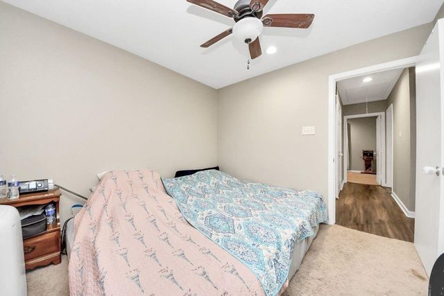 218 E Dumble Street, Alvin, TX 77511