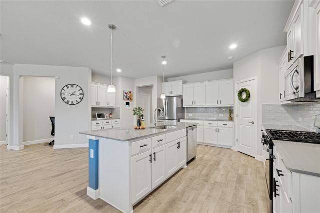 15816 Caballero Drive, Fort Worth, TX 76247