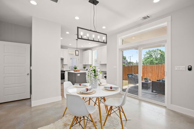 1809 Chestnut 1, Austin, TX 78702