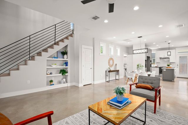 1809 Chestnut 1, Austin, TX 78702