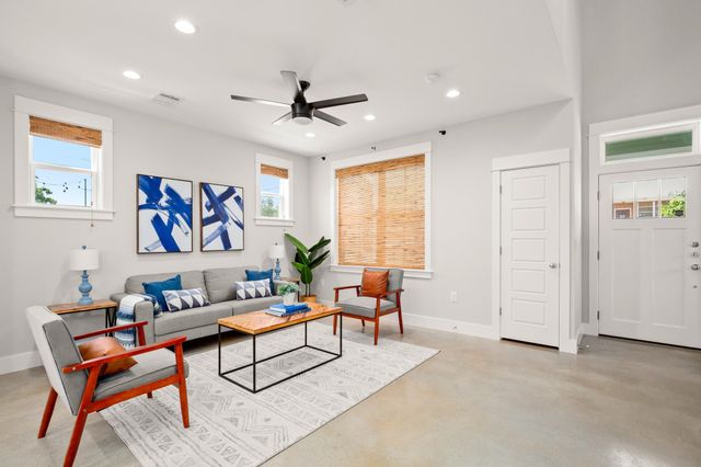 1809 Chestnut 1, Austin, TX 78702