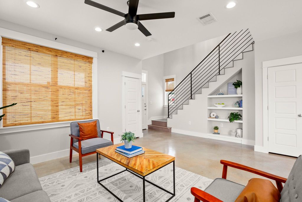 1809 Chestnut 1, Austin, TX 78702