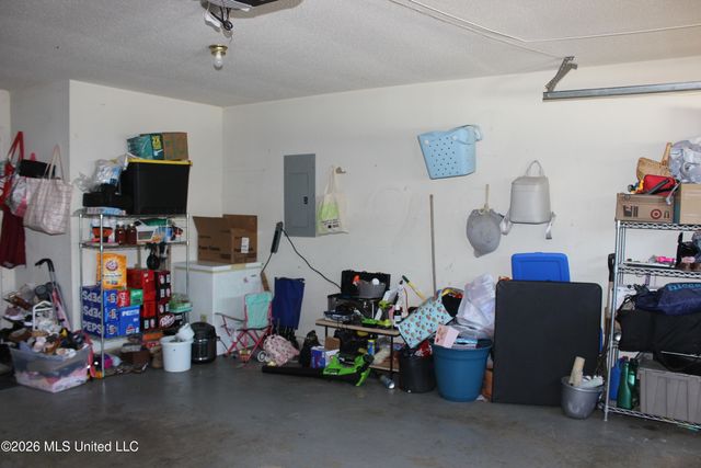 3415 Edenshire Lane, Horn Lake, MS 38637