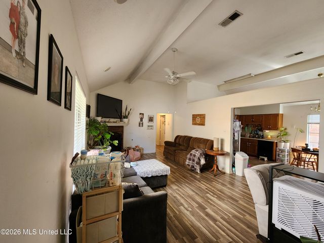 3415 Edenshire Lane, Horn Lake, MS 38637