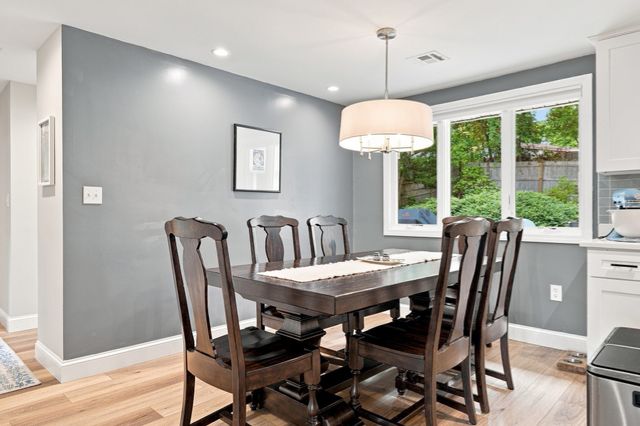 7 Philip Road, Framingham, MA 01701