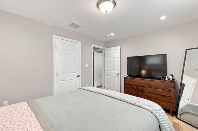 7 Philip Road, Framingham, MA 01701