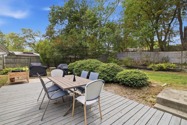 7 Philip Road, Framingham, MA 01701