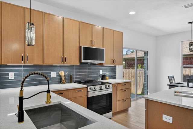 1533 Caymus Court, Lewisville, TX 75067