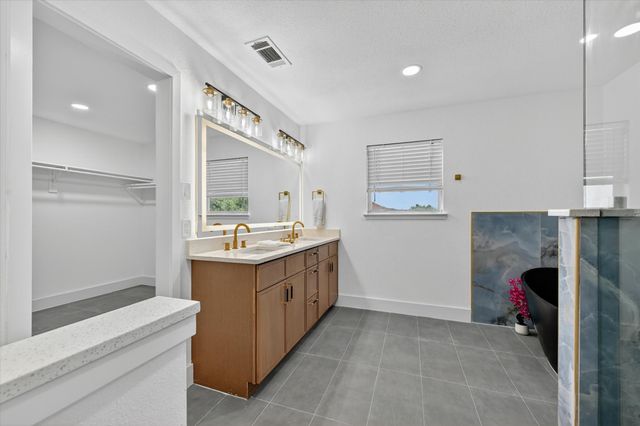 1533 Caymus Court, Lewisville, TX 75067