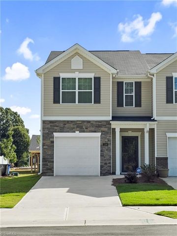 1108 Evelynnview Lane, Kernersville, NC 27284