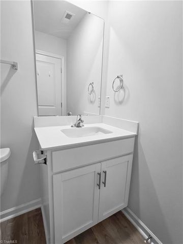 1108 Evelynnview Lane, Kernersville, NC 27284