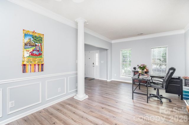 407 Goodloe Drive, Charlotte, NC 28262