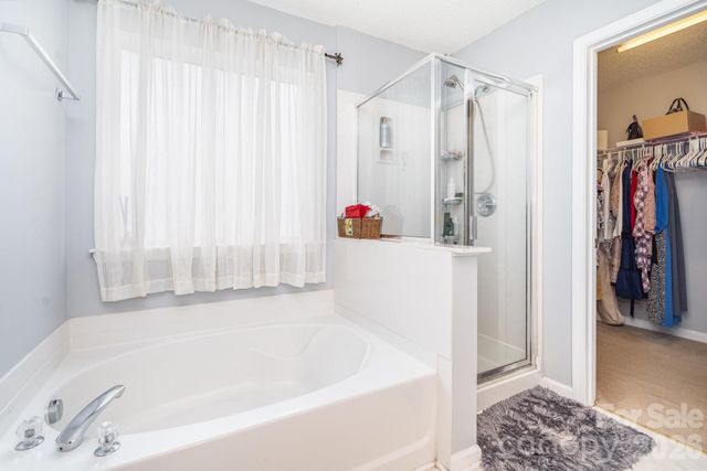 407 Goodloe Drive, Charlotte, NC 28262