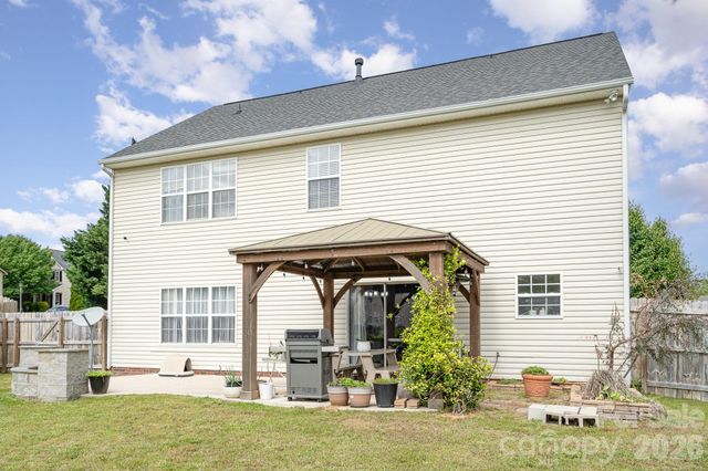 407 Goodloe Drive, Charlotte, NC 28262