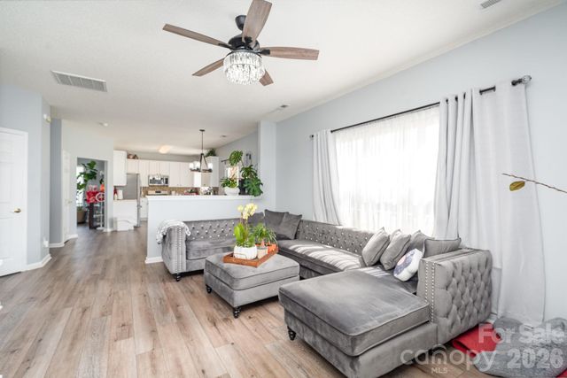 407 Goodloe Drive, Charlotte, NC 28262