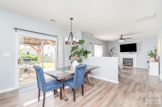 407 Goodloe Drive, Charlotte, NC 28262