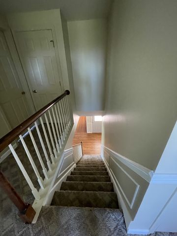 912 Long Creek Rd, Lafayette, TN 37083