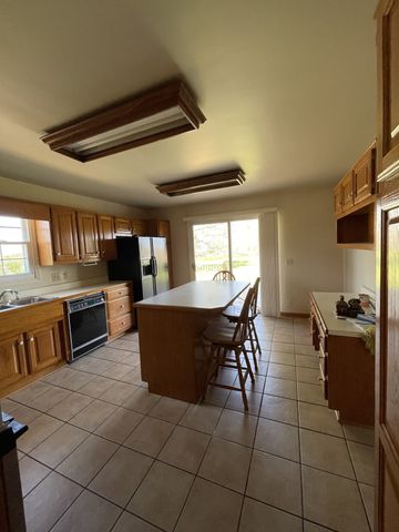 912 Long Creek Rd, Lafayette, TN 37083