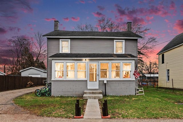 216 N Wilmott Street, Otsego, MI 49078