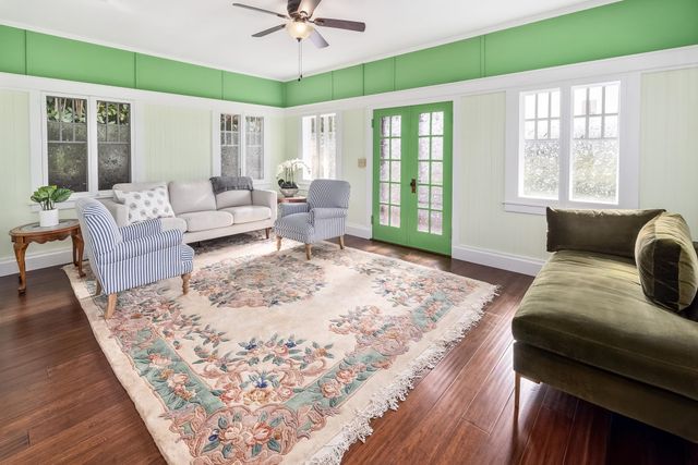 29 Hana Hwy, Paia, HI 96779