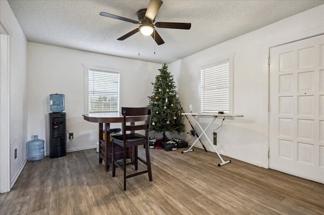 4615 Woodside Street, Houston, TX 77023