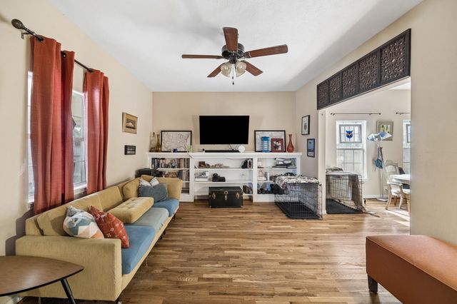 4615 Woodside Street, Houston, TX 77023