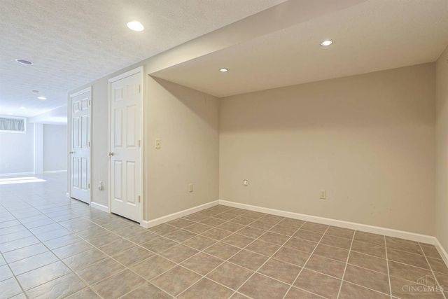 10510 Asheville Pine Court, Harrison, OH 45030