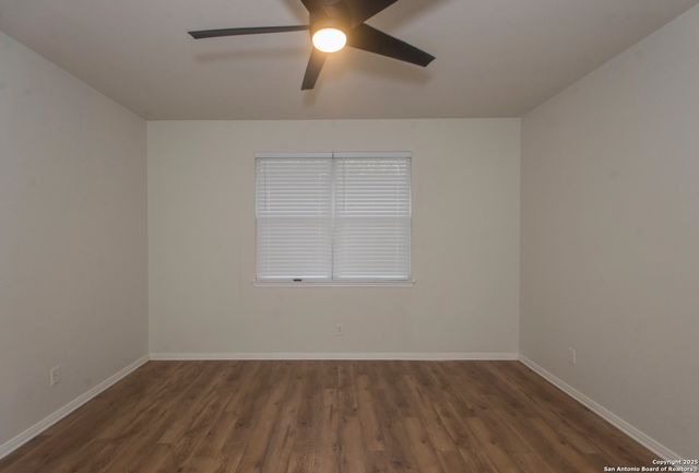 137 Conway Castle, New Braunfels, TX 78130