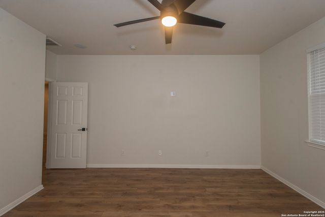 137 Conway Castle, New Braunfels, TX 78130