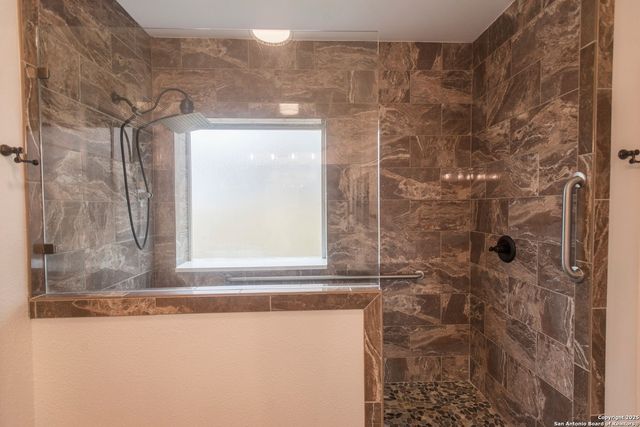 137 Conway Castle, New Braunfels, TX 78130