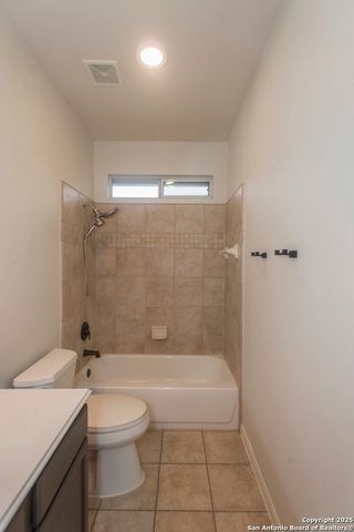 137 Conway Castle, New Braunfels, TX 78130