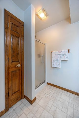 536 Lori Dr, Allegheny Twp, PA 15656