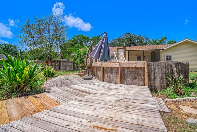 3545 Perkins Avenue, Mount Dora, FL 32757