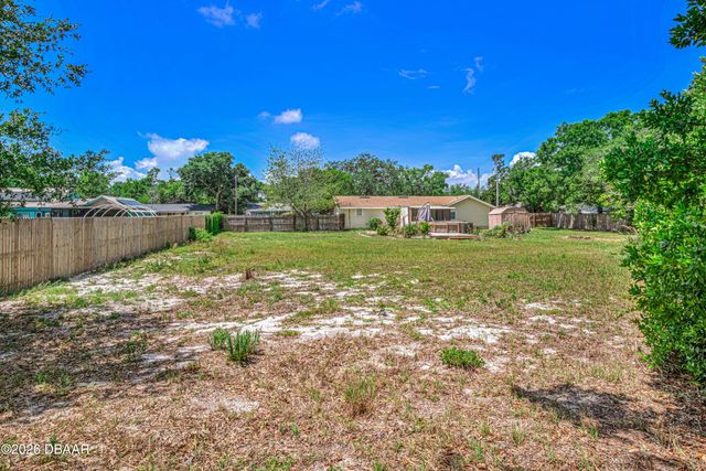 3545 Perkins Avenue, Mount Dora, FL 32757