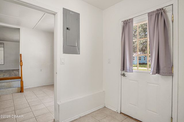 3545 Perkins Avenue, Mount Dora, FL 32757