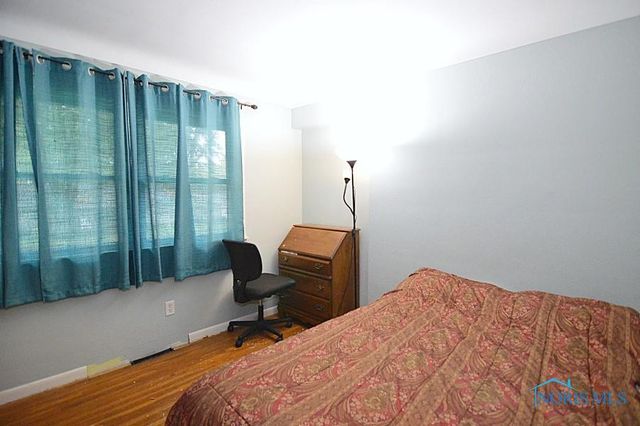 2113 Broadstone Road, Toledo, OH 43615