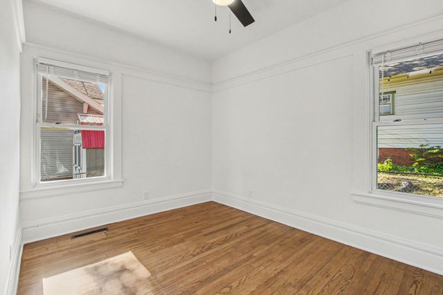 107 Institute Street, Valparaiso, IN 46383