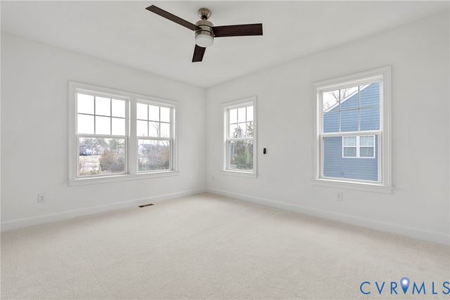 12252 Porsche Dr, Glen Allen, VA 23059