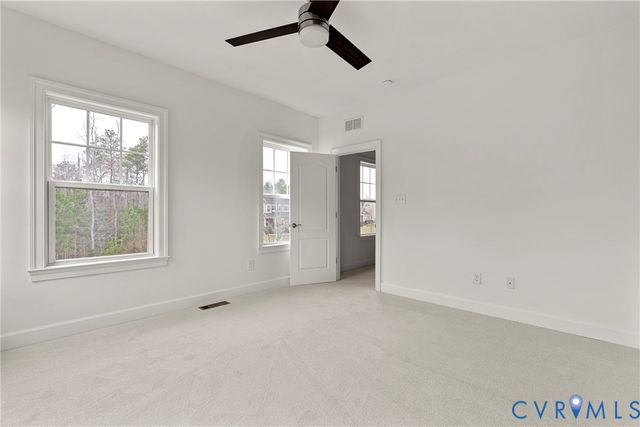 12252 Porsche Dr, Glen Allen, VA 23059