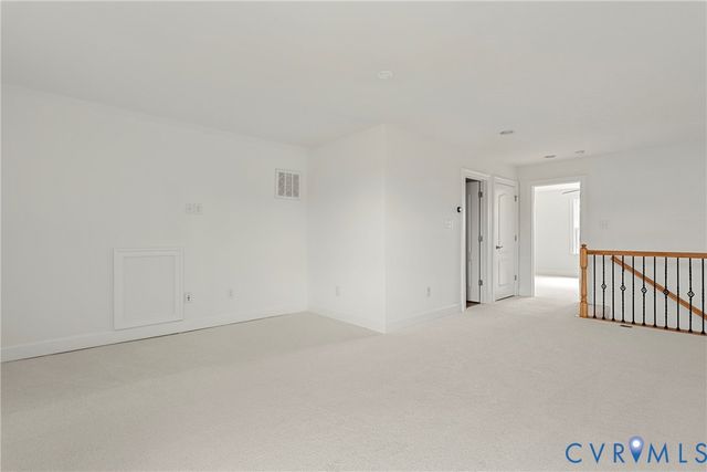 12252 Porsche Dr, Glen Allen, VA 23059