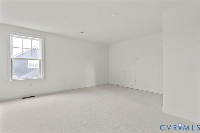 12252 Porsche Dr, Glen Allen, VA 23059