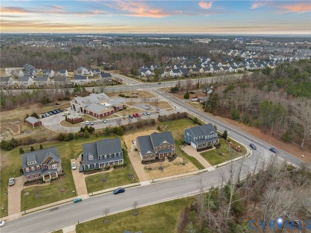 12252 Porsche Dr, Glen Allen, VA 23059