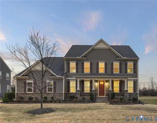 12252 Porsche Dr, Glen Allen, VA 23059