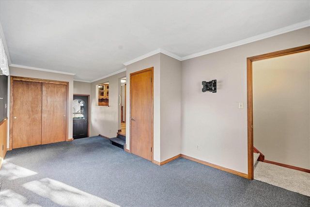 N70W5886 Bridge ROAD, Cedarburg, WI 53012