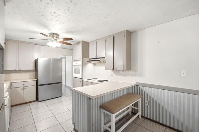993 County Road 2271, Cleveland, TX 77327