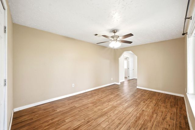 993 County Road 2271, Cleveland, TX 77327
