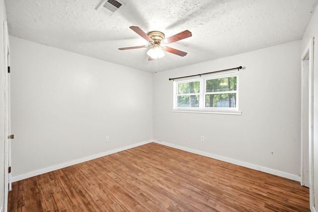 993 County Road 2271, Cleveland, TX 77327