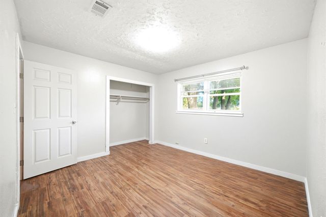 993 County Road 2271, Cleveland, TX 77327