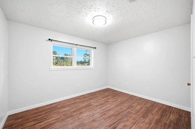 993 County Road 2271, Cleveland, TX 77327