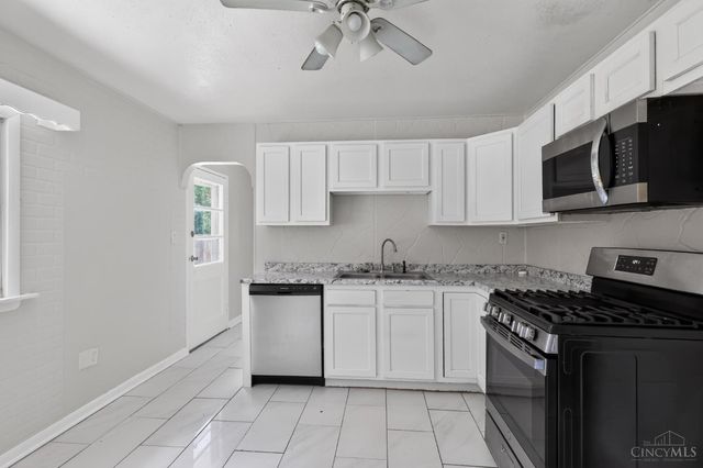 9998 Crusader Drive, Colerain Twp, OH 45251